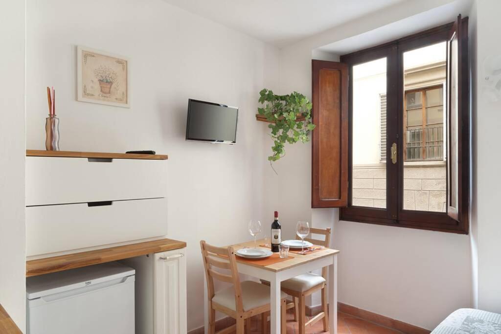 Nice Portion Of Property Near Santa Croce Флоренция Экстерьер фото